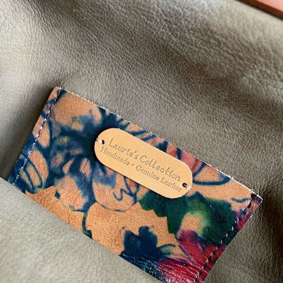 Handmade Genuine Leather Floral Print Large Wooden Frame Bag with 2 Chain styles - Picture 16 of 16